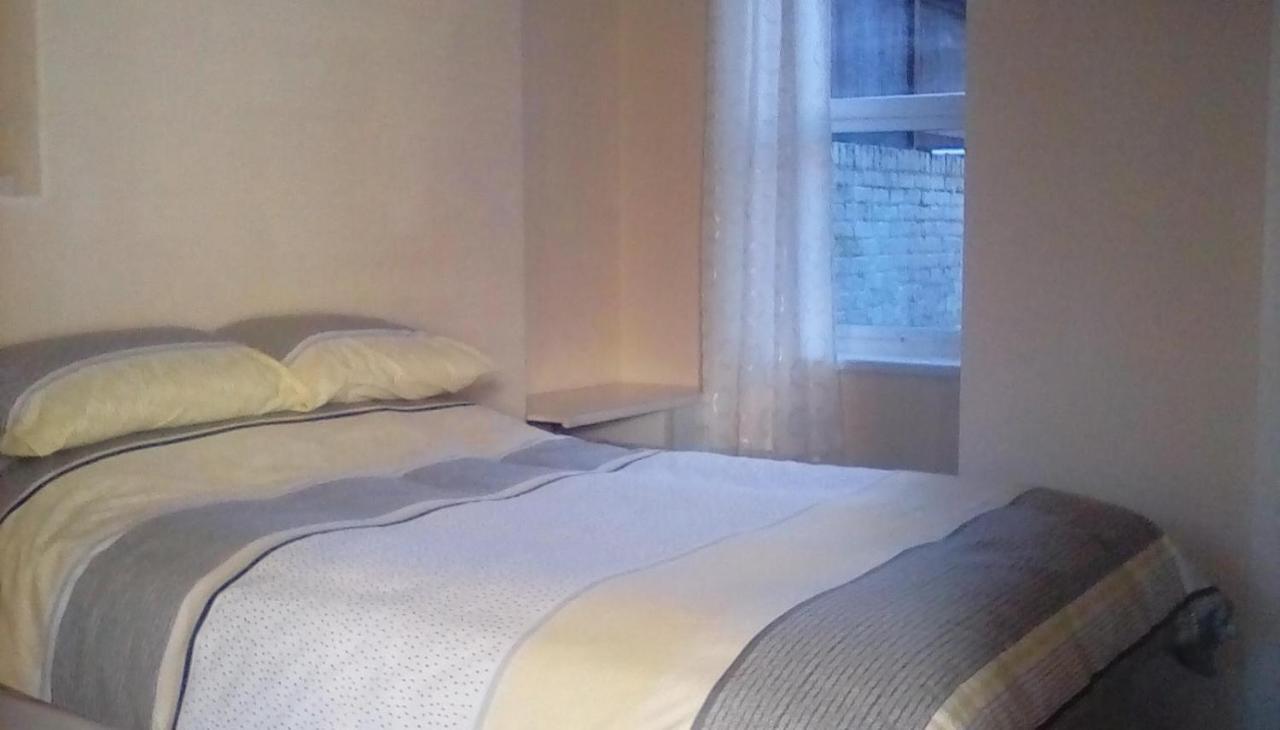 Columbus Holiday Flats スカーバラ エクステリア 写真
